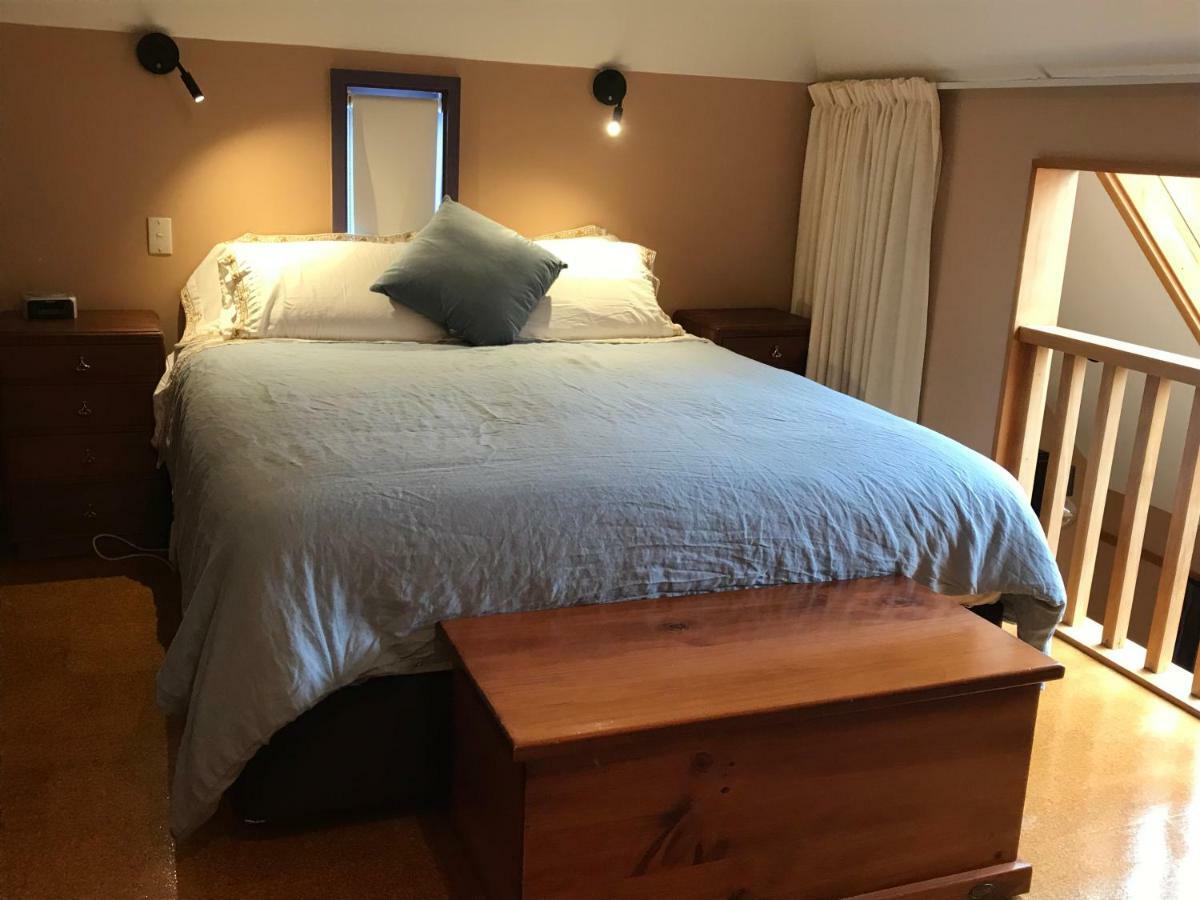 Karori Cottage ウェリントン エクステリア 写真
